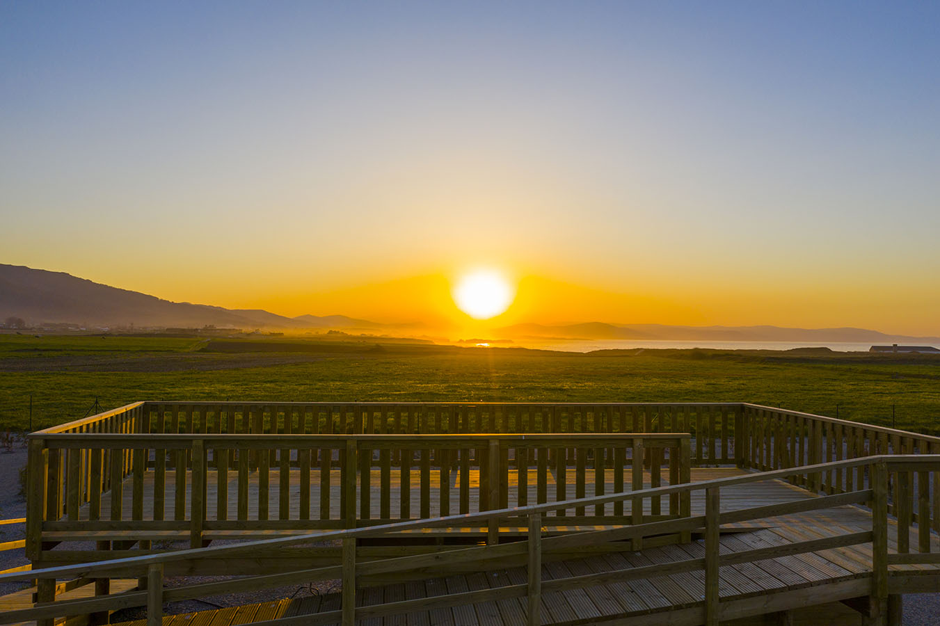 Espectaculares vistas y puesta de sol desde el mirador central.